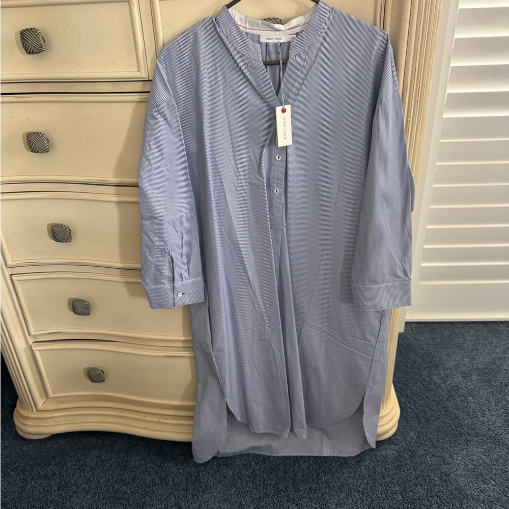 Mer Sea Blue Long Sleeve Dress with red accents with pockets